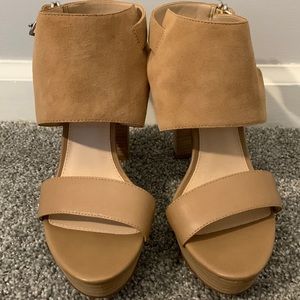 Pelle Moda tan heels